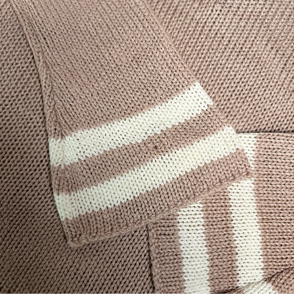 ALYA Pink Sweater with bell Sleeves (L) white details, accent back cutout! - Picture 12 of 12